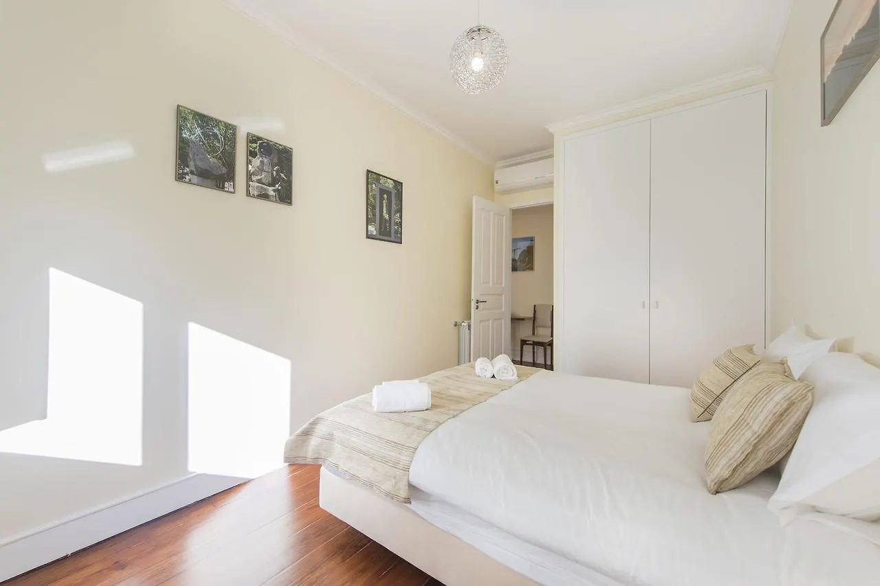 Апартаменты Spacious 4Bdr River View Лиссабон