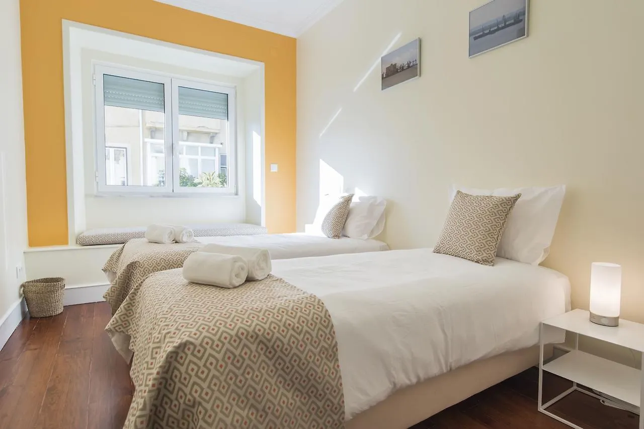 Apartament Spacious 4Bdr River View Lizbona