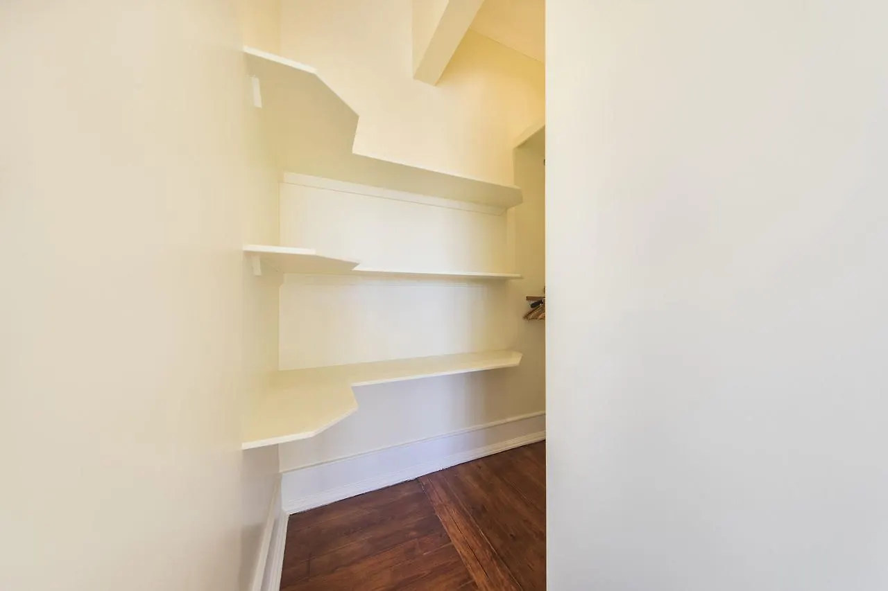 Spacious 4Bdr River View Apartment Lisbon Portugal