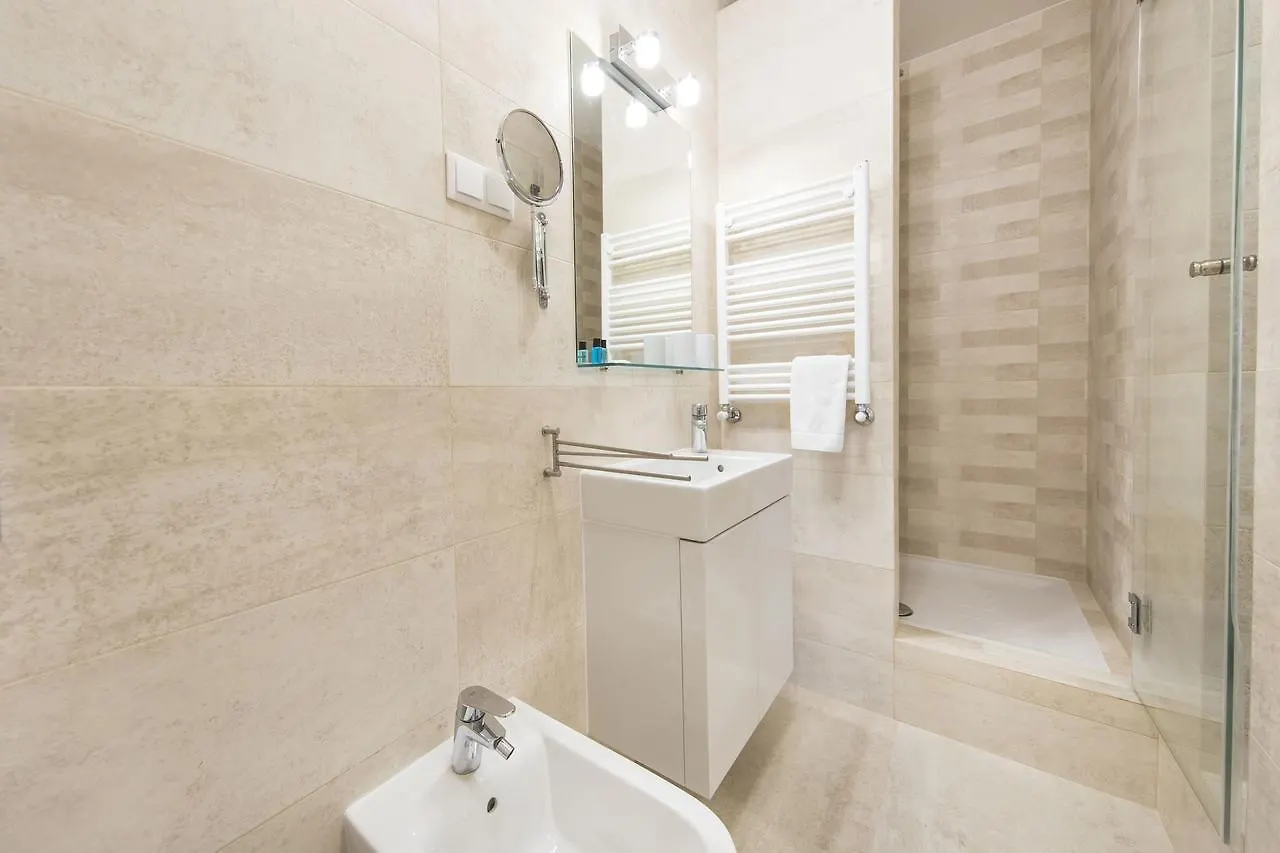 Spacious 4Bdr River View Apartment Lisbon 0*,